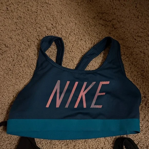 Bundle of 2 Nike and 1 Victorias Secret Sports Bra - Picture 2 of 7
